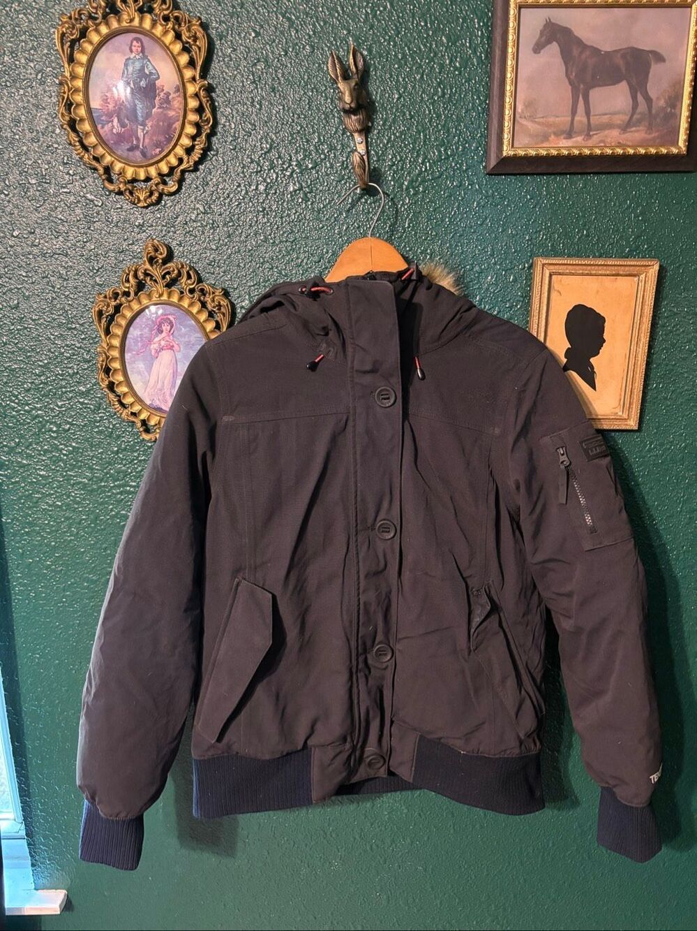 L.L.Bean Women’s Down Bomber Jacket / Flight Jacket with Faux Fur Hood – Medium